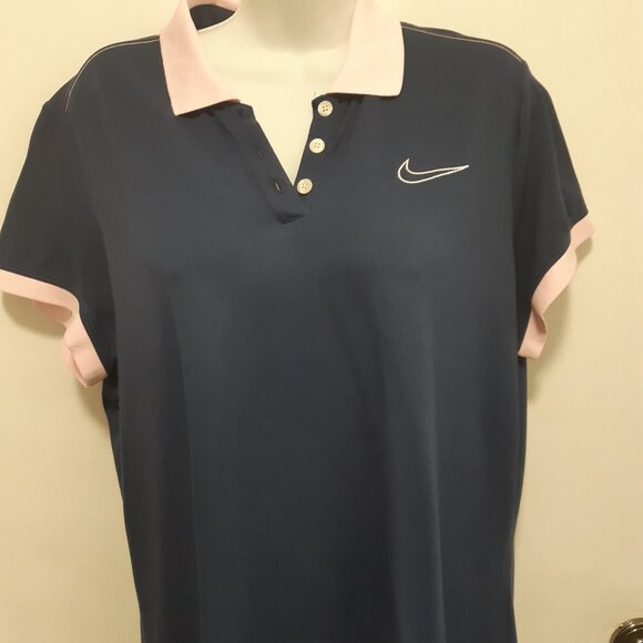 Ladies Nike Golf Shirt short sleeve Size XL - Picture 3 of 7